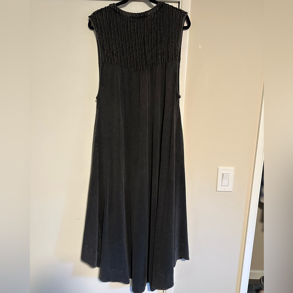 Free people pin-tucked knit midi dress - Picture 9 of 10